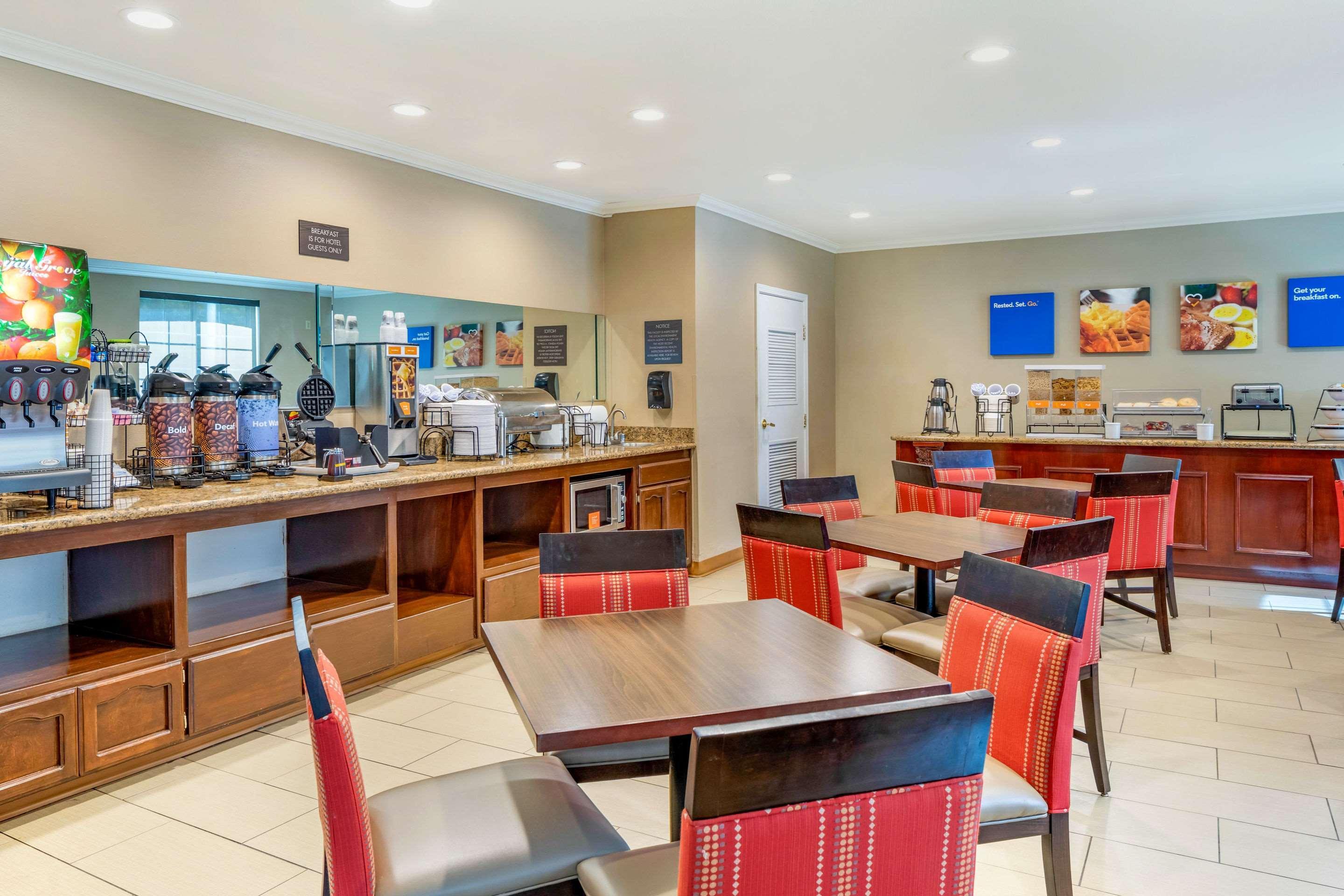 Comfort Inn & Suites Lancaster Antelope Valley Exteriör bild